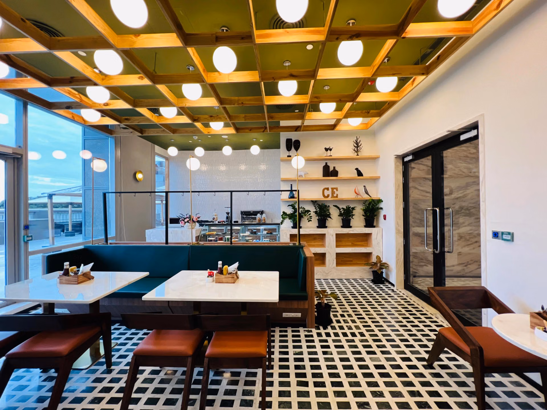 Trusten Business Tower gallery 1